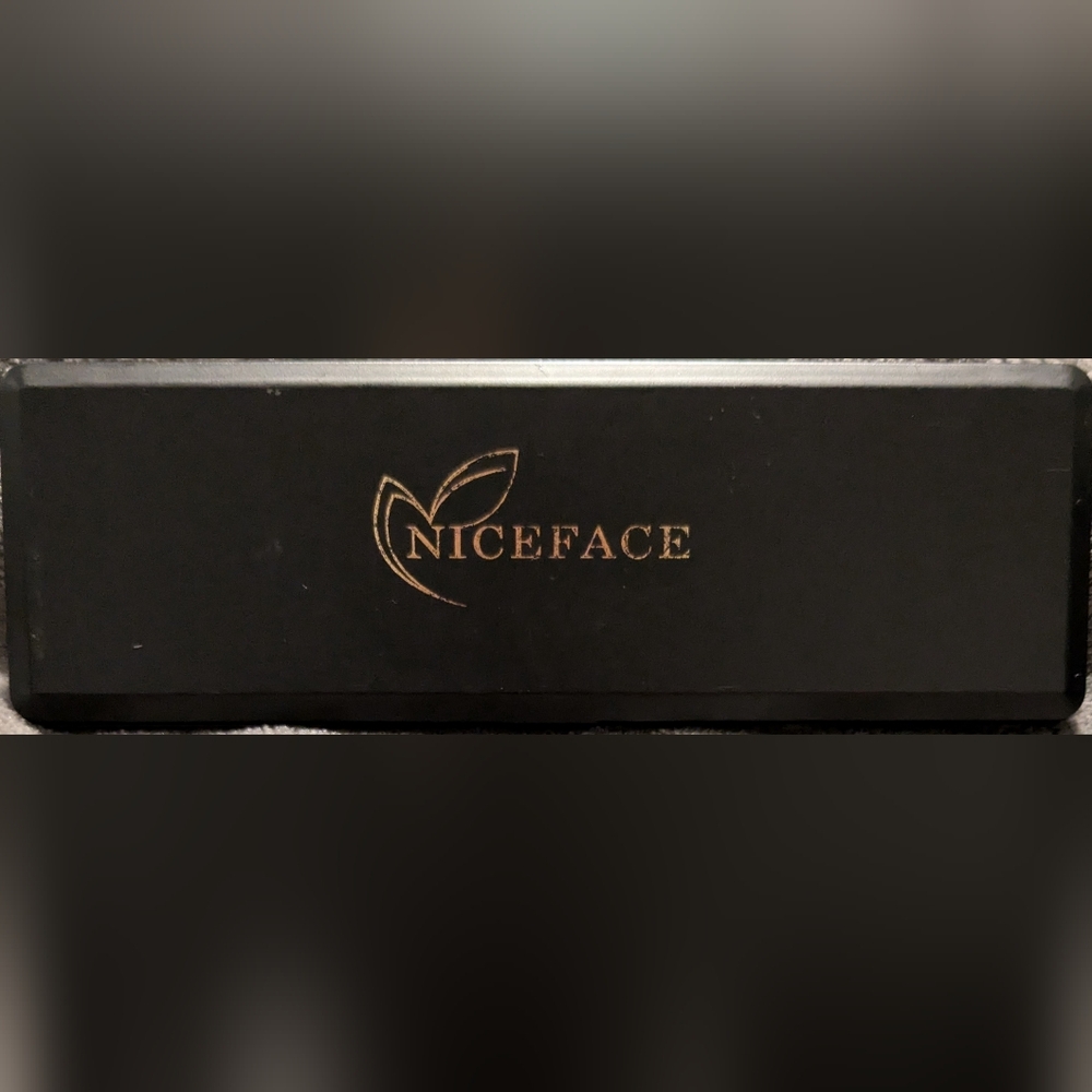 Eyeshadow Palette - Black